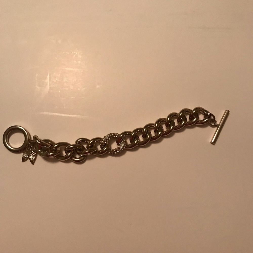 Victoria’s Secret link bracelet